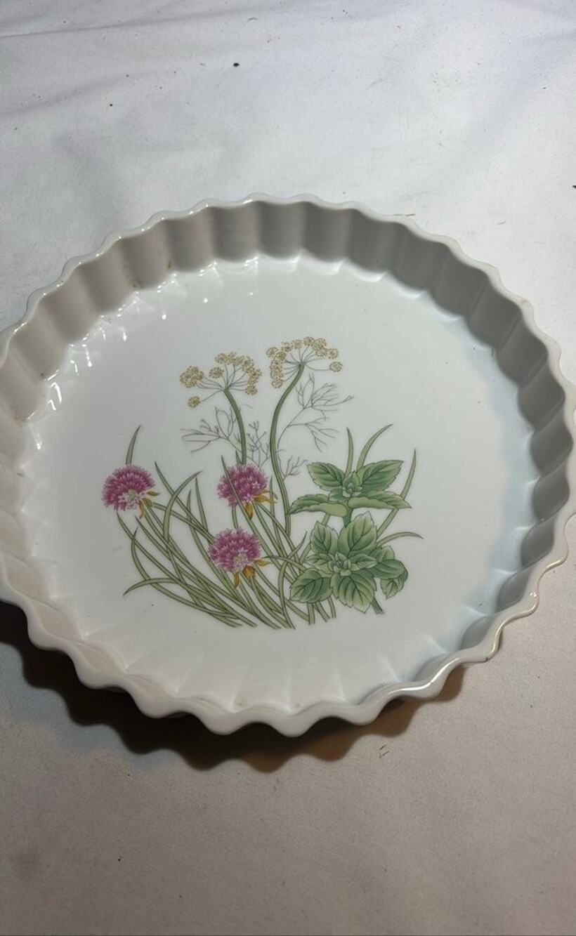 Stafford Herbs & Spices Oven-to-Table Porcelain Tart Dish